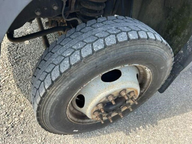 2008-ford-f550-image-63