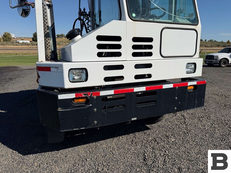 2012-capacity-tj5000-image-8