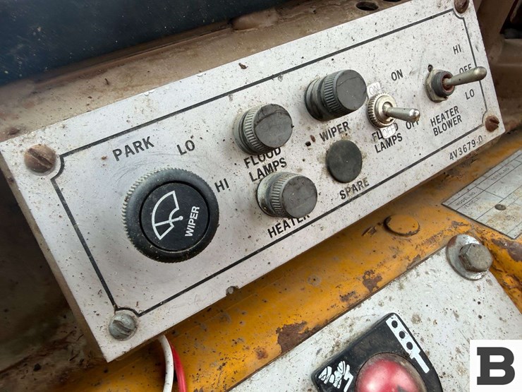 caterpillar-920-image-41