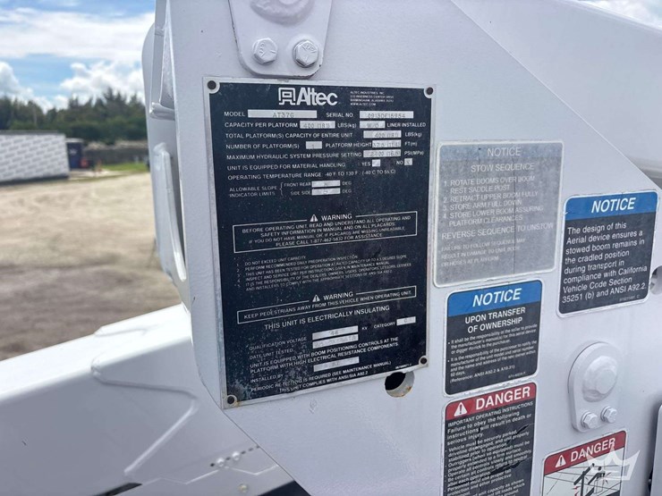 2013-altec-at37g-image-26