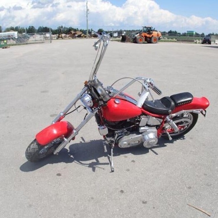 1982 Harley-Davidson Wide Glide Motorcycle 1HD1BEK