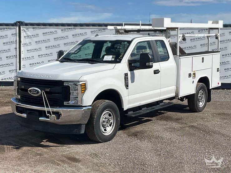 2019-ford-f350-image-1