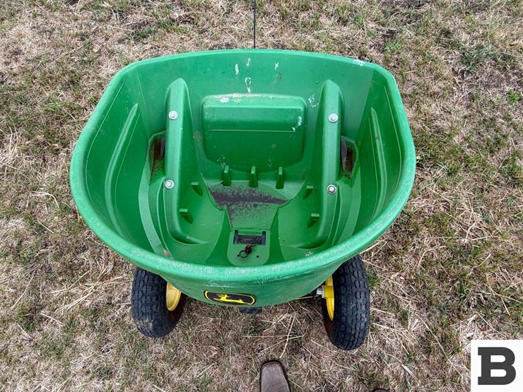 john-deere-lp39087-yard-broadcast-spreader---ellensburg,-wa-image-7