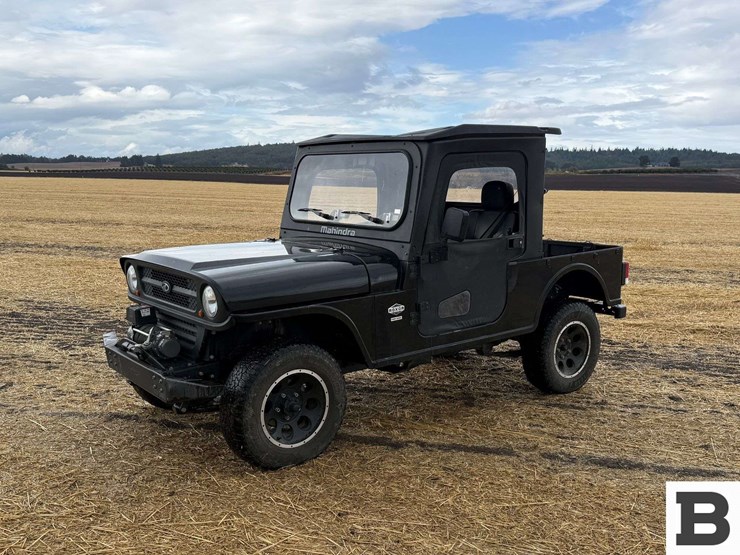 2022-mahindra-roxor-4x4-utv-image-1