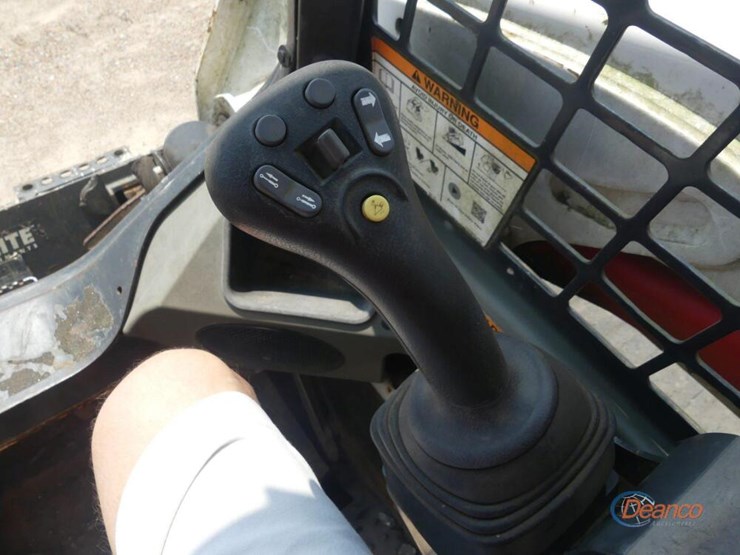 2018-bobcat-t550-image-11