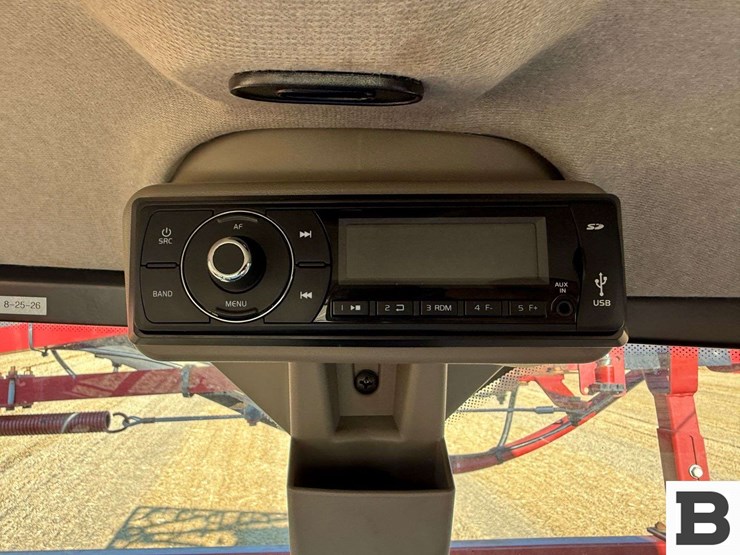 2018-case-ih-patriot-2250-image-63