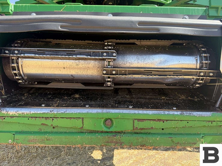 2014-john-deere-s660-image-11