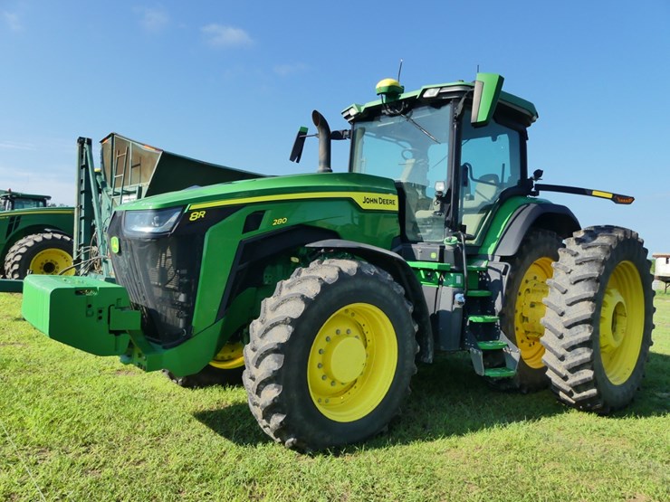 2022-john-deere-8r-280-image-2