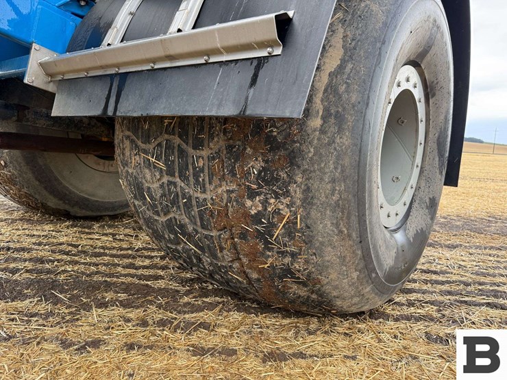 custom-spreader-buggy-image-28
