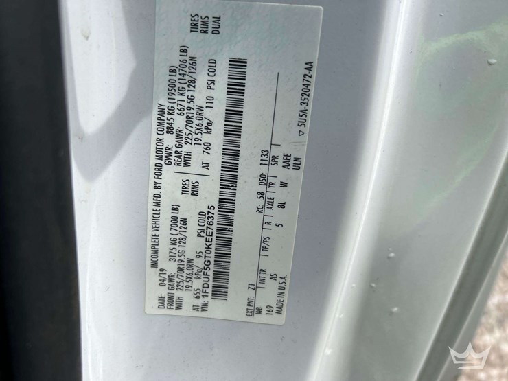 2019-ford-f550-image-5
