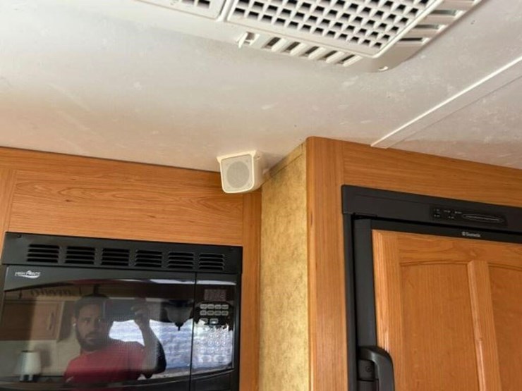 2010-keystone-laredo-28rbs-t/a-travel-trailer-4ydt-image-82