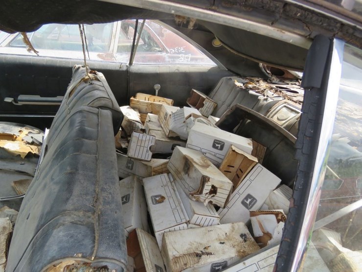 1965-chevrolet-impala-2dr-ht-image-10