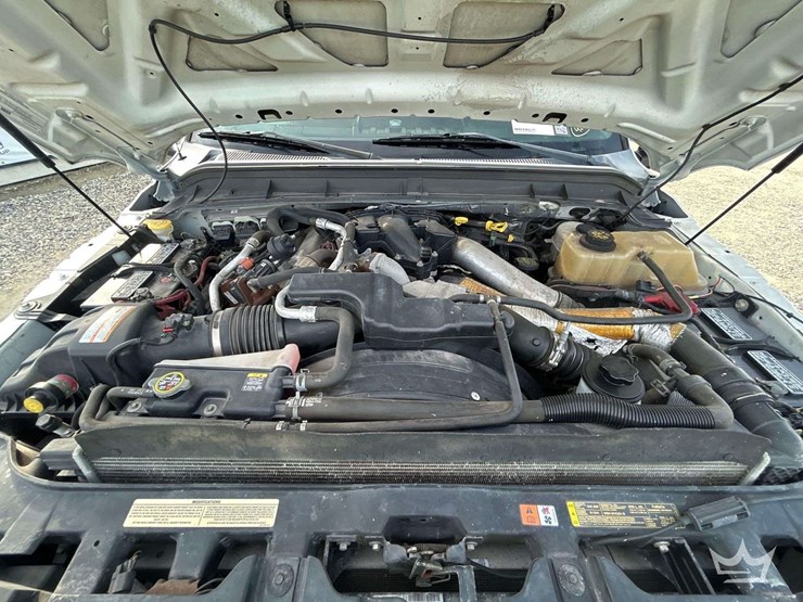 2012-ford-f550-image-7