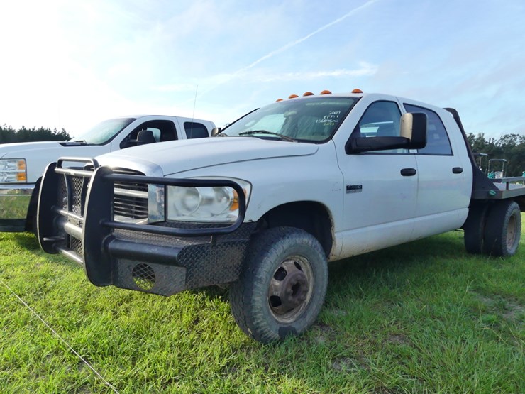 2007-dodge-ram-3500-image-2