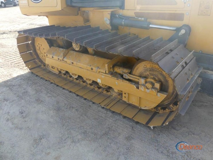 2022-deere-450k-lgp-image-9
