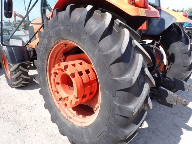 2009-kubota-m135x-image-77