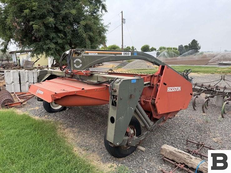 hesston-1160-image-4