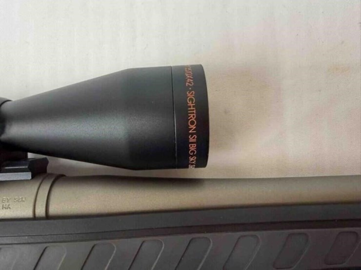 thompson-venture-stainless-7mm-rifle-image-6