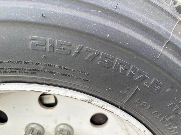 2019-towmaster-t-14dt-image-23