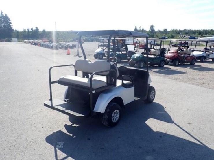 2021-e-z-go-rxv-4-passenger-gas-golf-cart-5621826-image-5