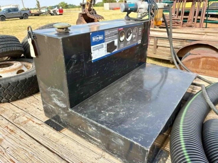 better-built---100-gal-l-shape-fuel-tank-w/pump-image-1