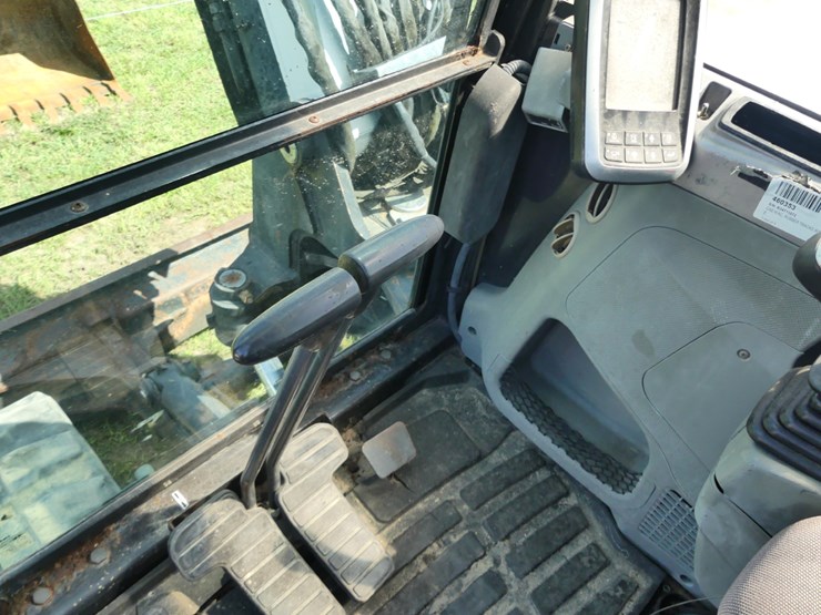 2013-bobcat-e85-image-16