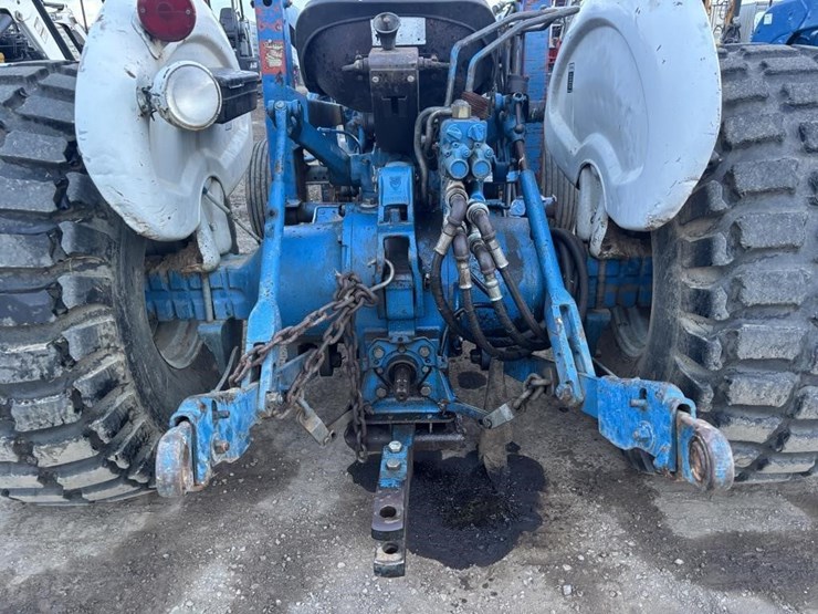 ford-tractor-image-14