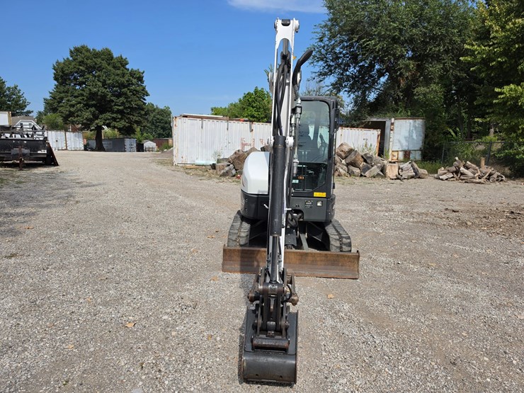 2022-bobcat-e35-image-11