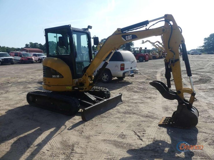 2012-caterpillar-303-image-1