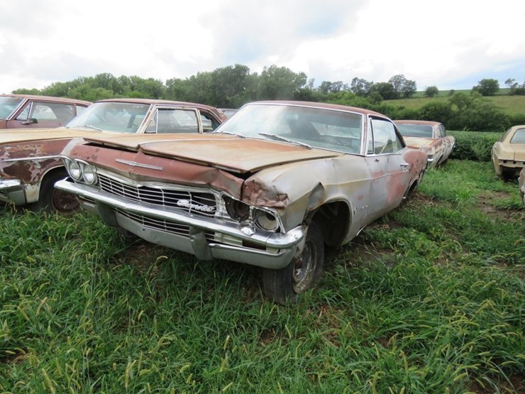 1965-chevrolet-impala-2dr-ht-image-1
