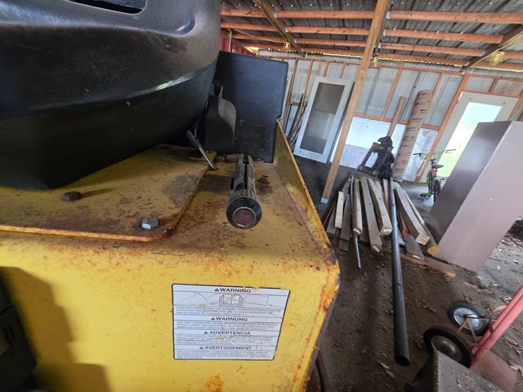 #25518-•-wacker-vibratory-compactor-image-19