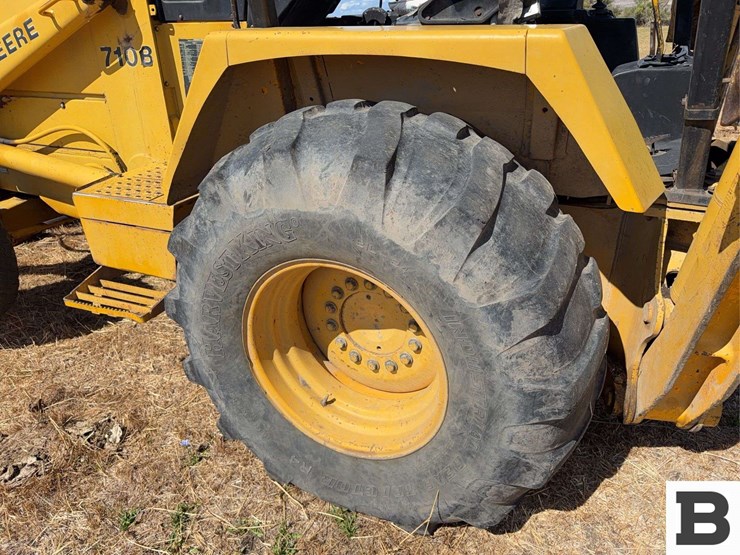 1987-deere-710b-image-13