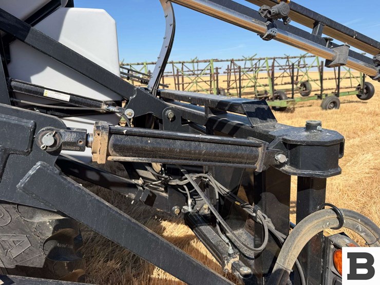 ag-spray-equipment-7000-image-23