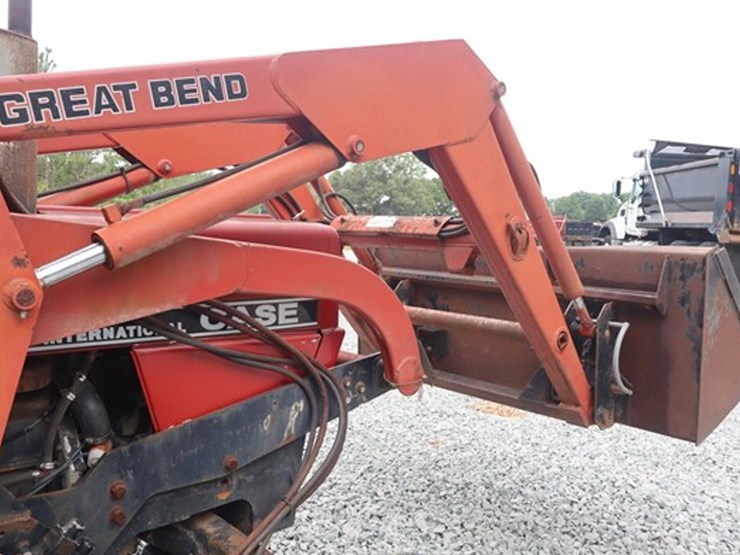 1986-case-ih-685xl-image-22