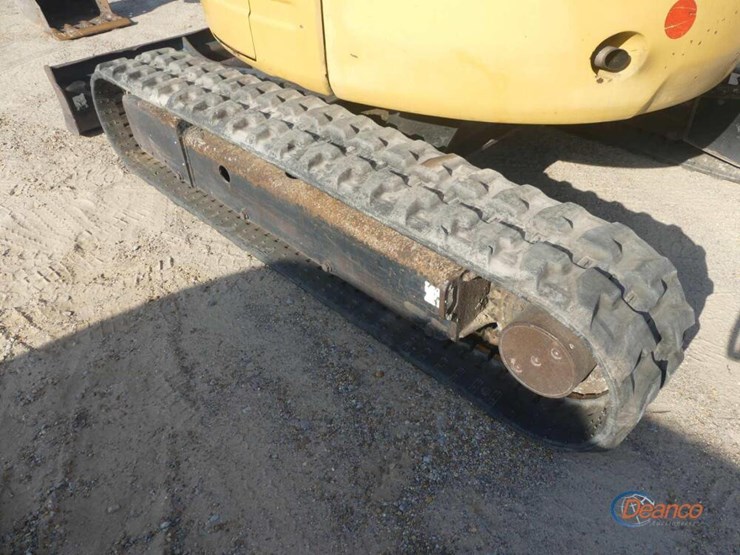2012-caterpillar-303-image-4