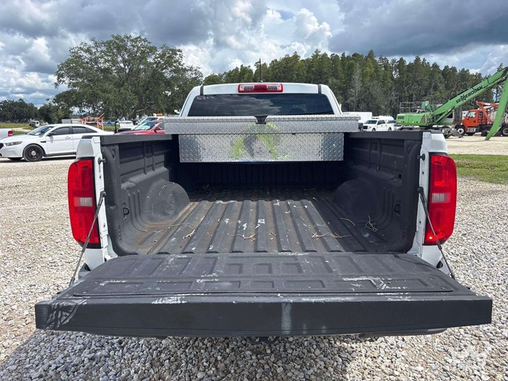 2018-chevrolet-colorado-image-18
