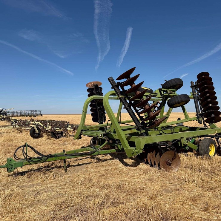 John Deere Twin-Offset Disc