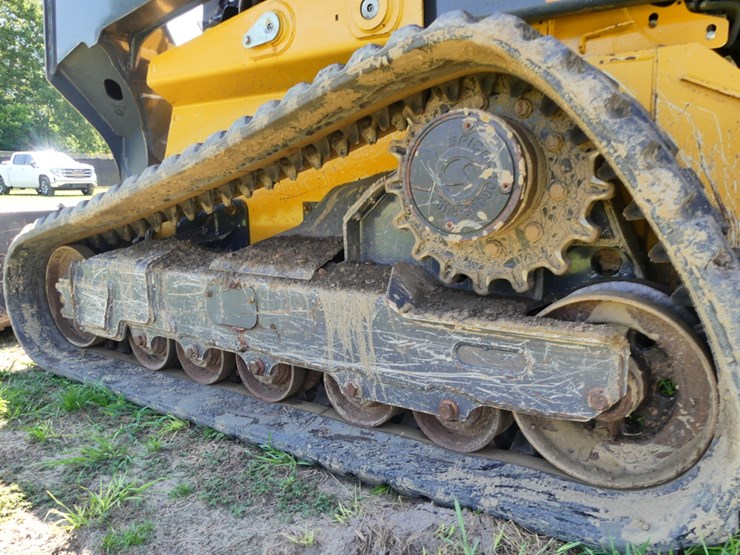 2023-deere-333g-image-6