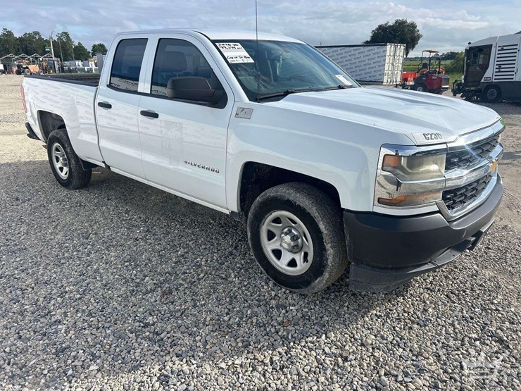 2016-chevrolet-silverado-1500-image-2