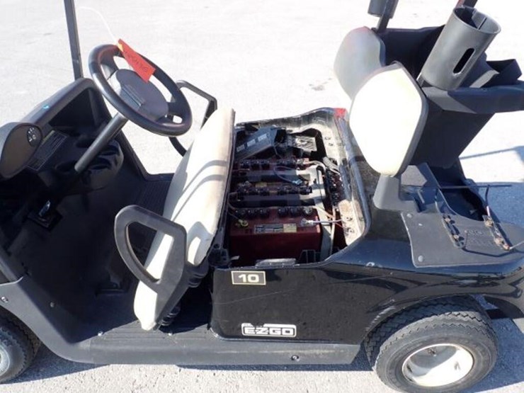 parts-only-2014-e-z-go-rxv-2-passanger-electric-53-image-10