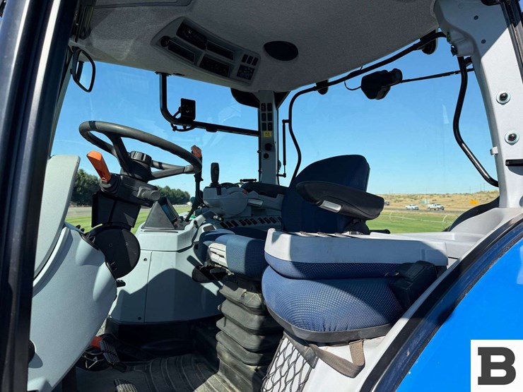 2016-new-holland-t6.145-image-69