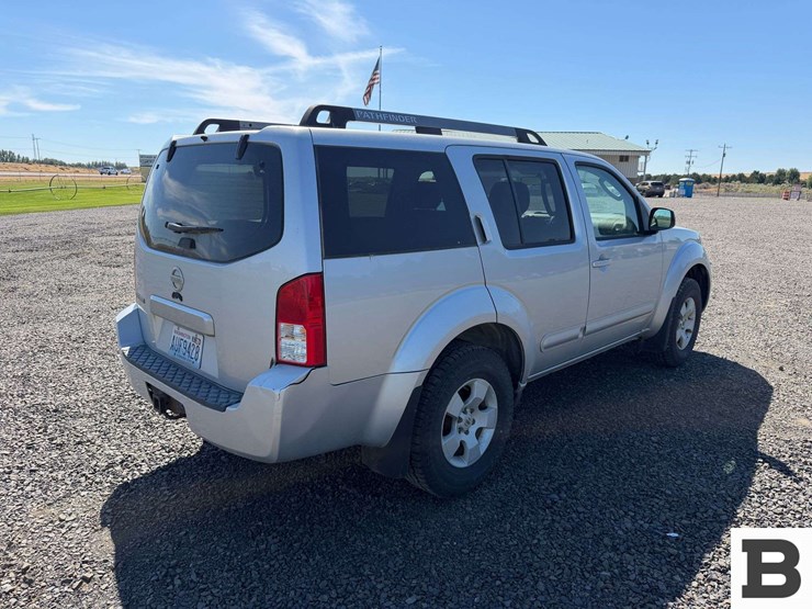 2005-nissan-pathfinder-image-5