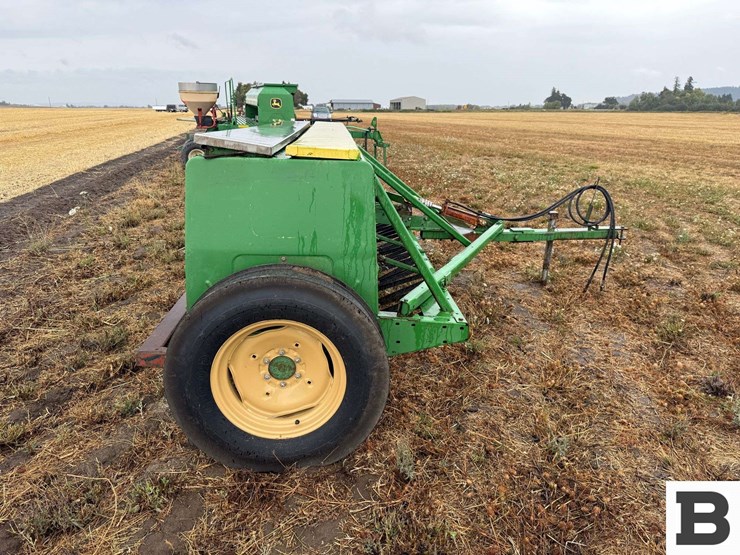 john-deere-8350-image-6