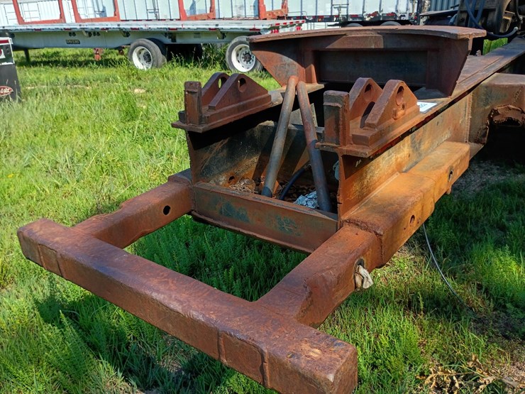 #26282-•-barko-log-picker-trailer-image-13