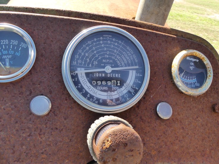 john-deere-1010-image-13