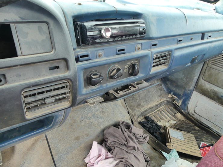 1994-ford-f350-xl-image-13