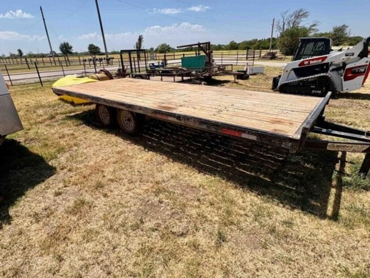 2020---var-20'-flatbed-trailer-image-4