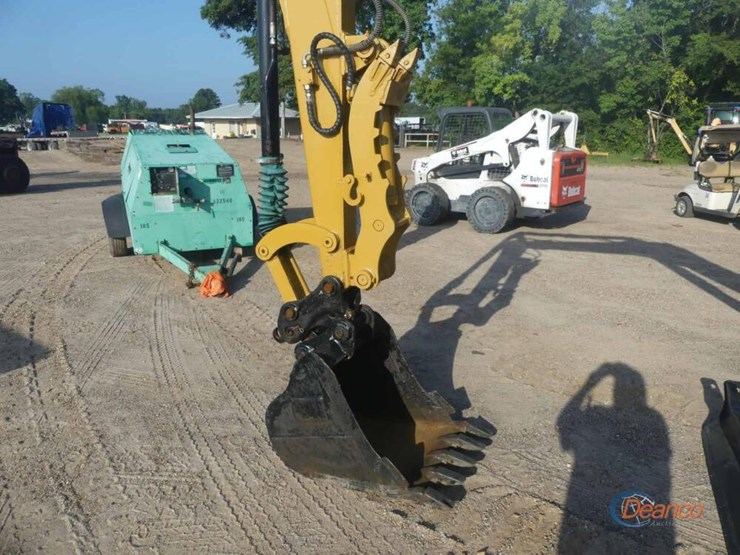 2021-caterpillar-305.5e2-image-5