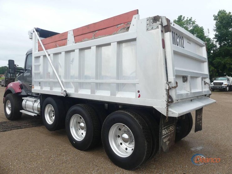 2019-kenworth-t880-image-3