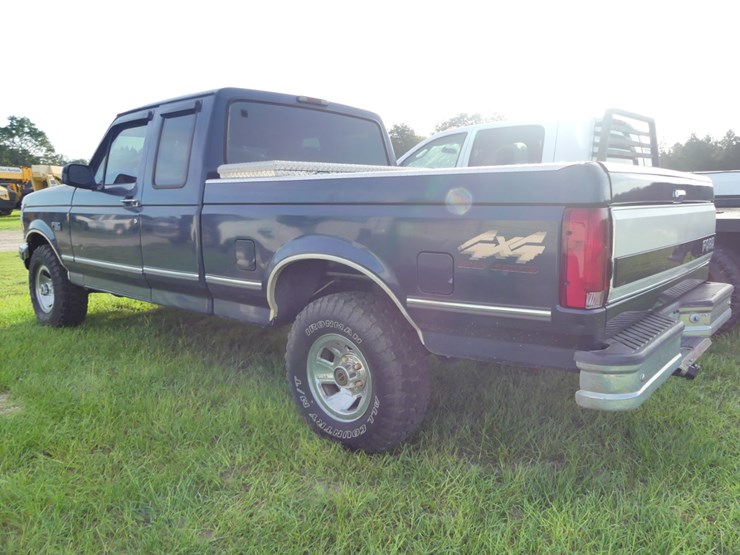1995-ford-f150-xlt-image-4